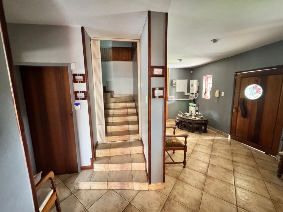 6 Bedroom Property for Sale in Orkney North West